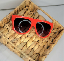 Load image into Gallery viewer, Chill with me Sunglasses Red