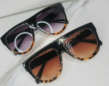 Load image into Gallery viewer, Chill with Me Sunglasses (Black & Wild)