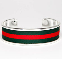 Load image into Gallery viewer, G Ribbon Bangle