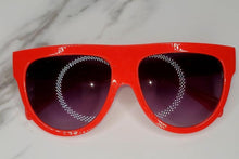 Load image into Gallery viewer, Chill with me Sunglasses Red