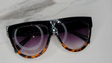 Load image into Gallery viewer, Chill with Me Sunglasses (Black & Wild)