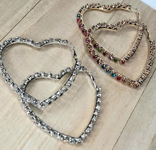 Load image into Gallery viewer, Dashing Heart Earrings
