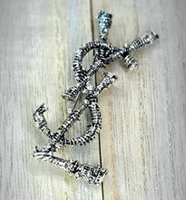 Load image into Gallery viewer, Wired Letter Brooch/Pin