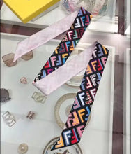Load image into Gallery viewer, Fly & Fab Mini/Skinny Print Scarf