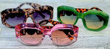 Load image into Gallery viewer, Gianni Sunglasses
