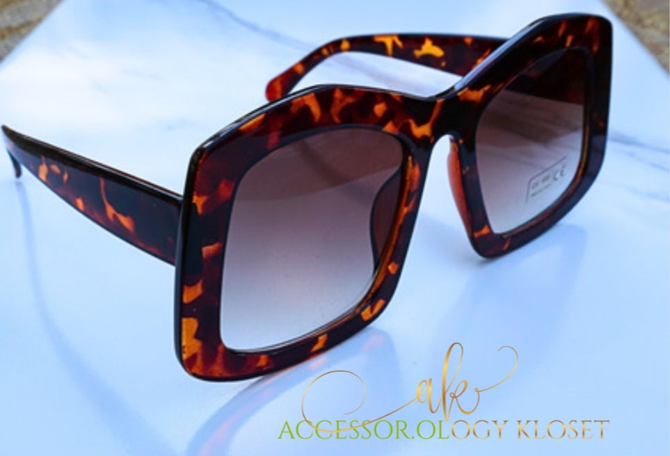 Sylvia Renee Oversized Sunglasses .