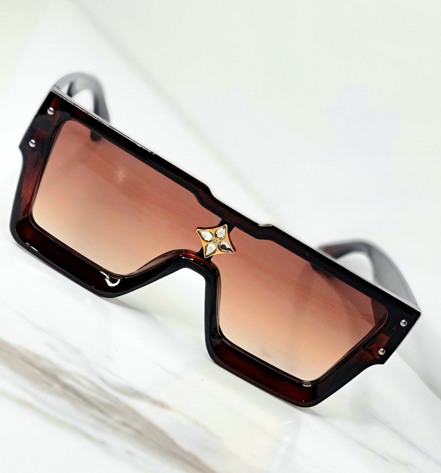 LAVISH LOOK SUNGLASSES