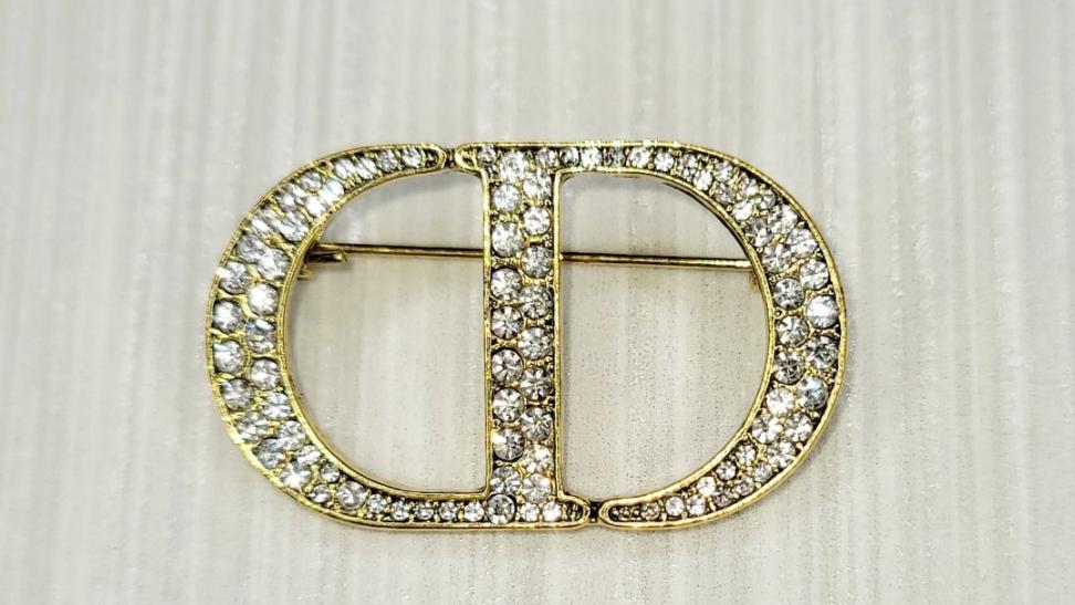 C&D Blingy Brooch