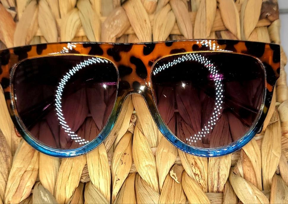 Chill with Me Sunglasses (Cheetah Blue)